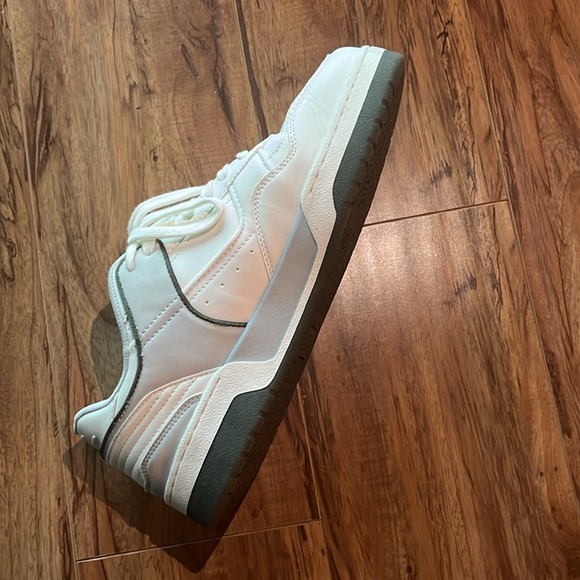 Zara Men’s Sneakers - Picture 3 of 6